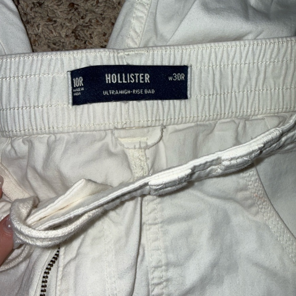 Hollister White Ultra High-Rise Dad Pants Size 10